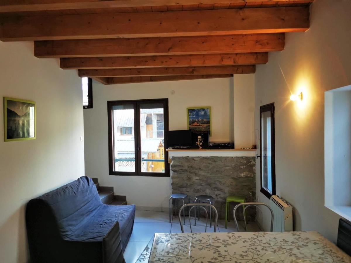 Appartement 4-6 Personnes A Proximite Des Stations Et Grands Cols Saint Avre la Chambre Exterior foto